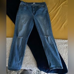 Straight leg high rise cropped jean